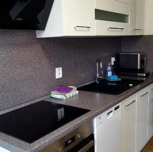 Apartamento 85 Černý Dŭl
